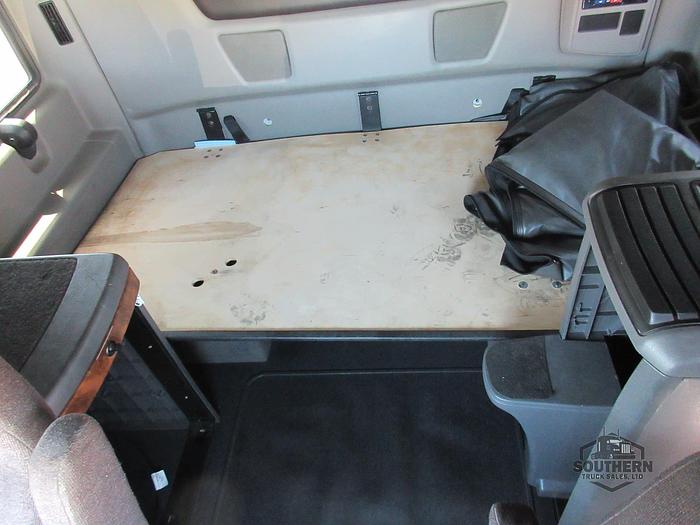 Used 2019 INTERNATIONAL LT