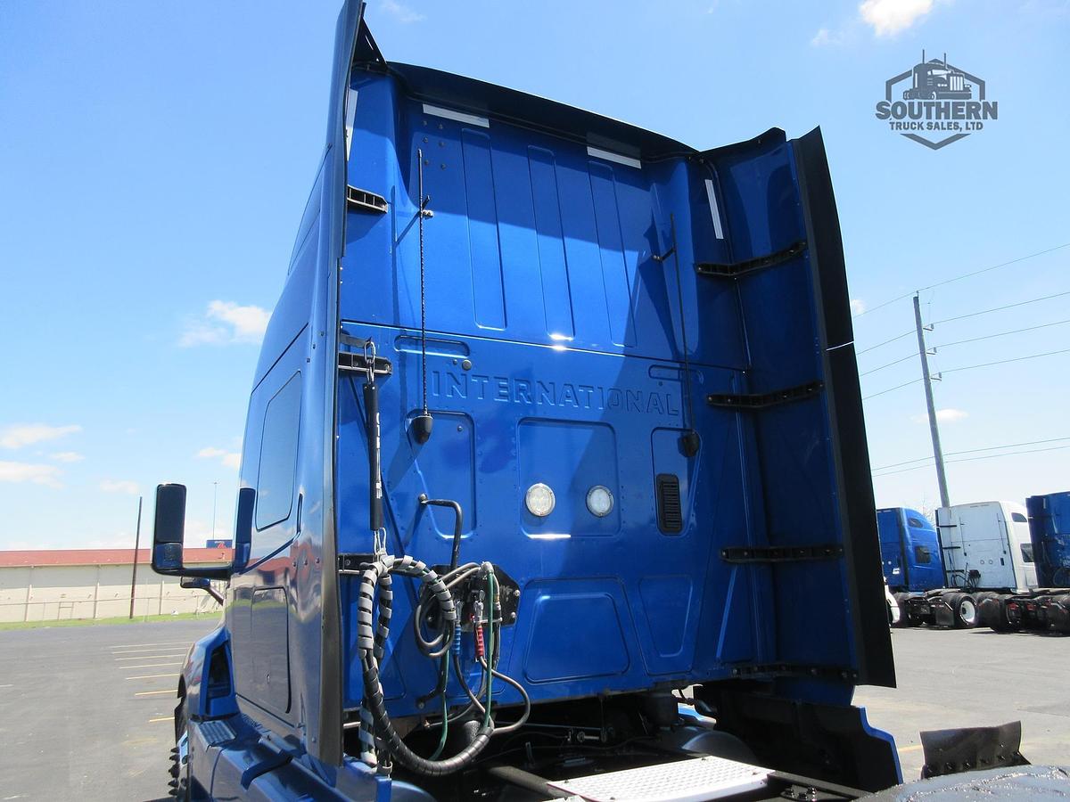 Used 2021 INTERNATIONAL LT