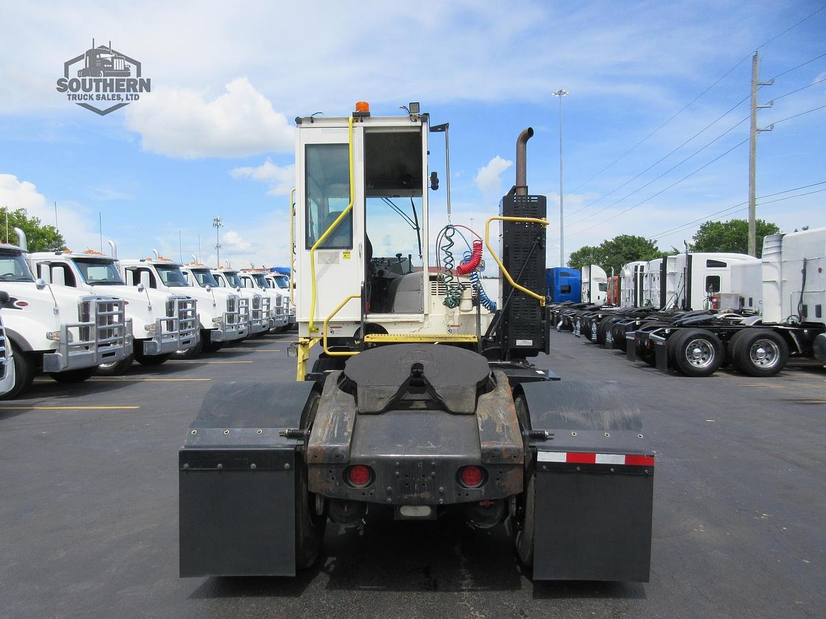 Used 2022 AUTOCAR XSPOTTER ACTT