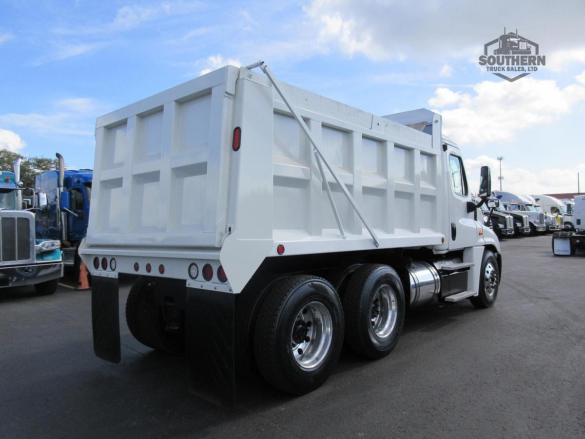 Used 2019 FREIGHTLINER CASCADIA 125