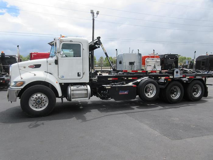 Used 2013 PETERBILT 348