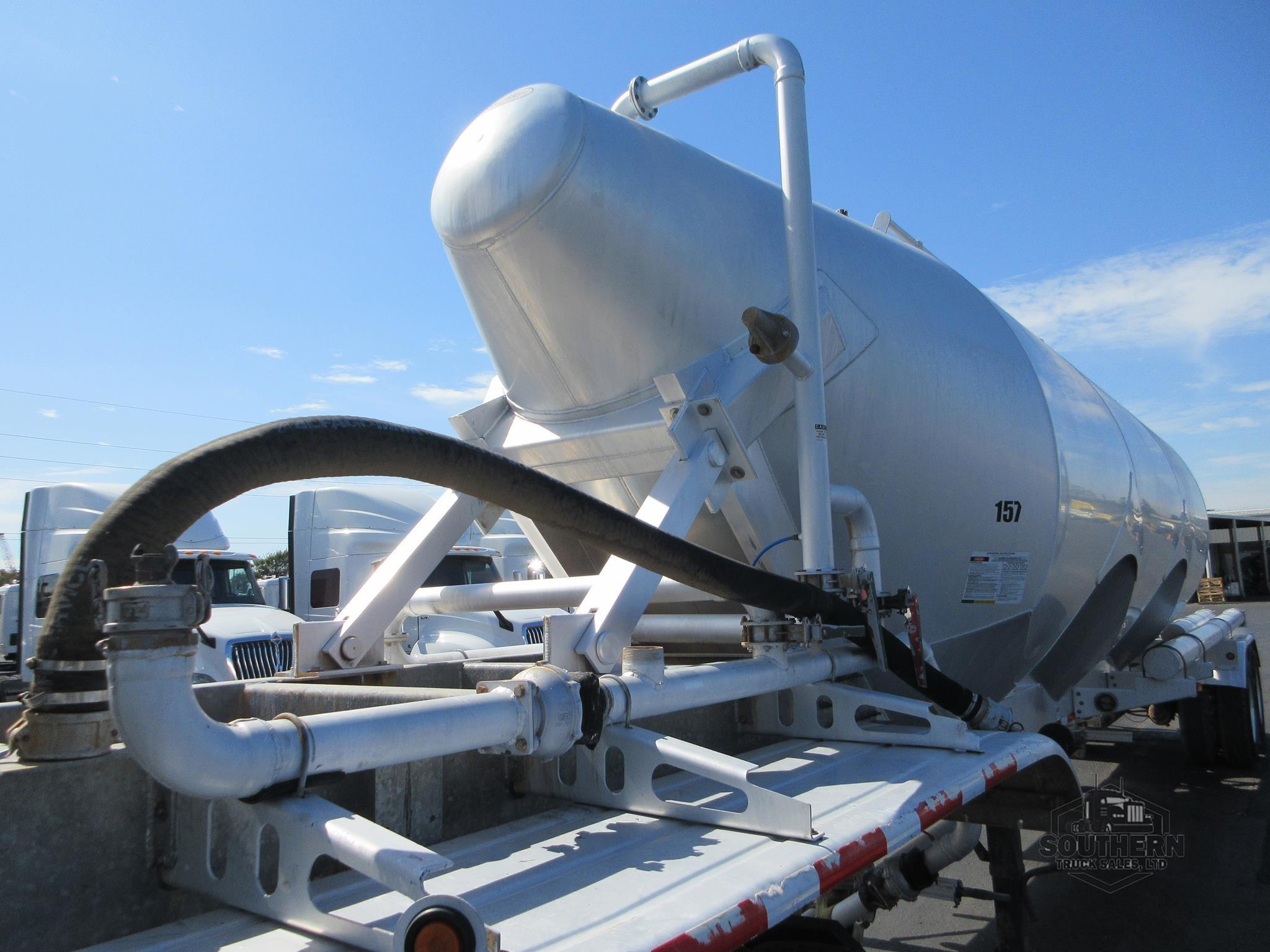 Used 2019 SOUTHERN WELDING Tandem Axle
