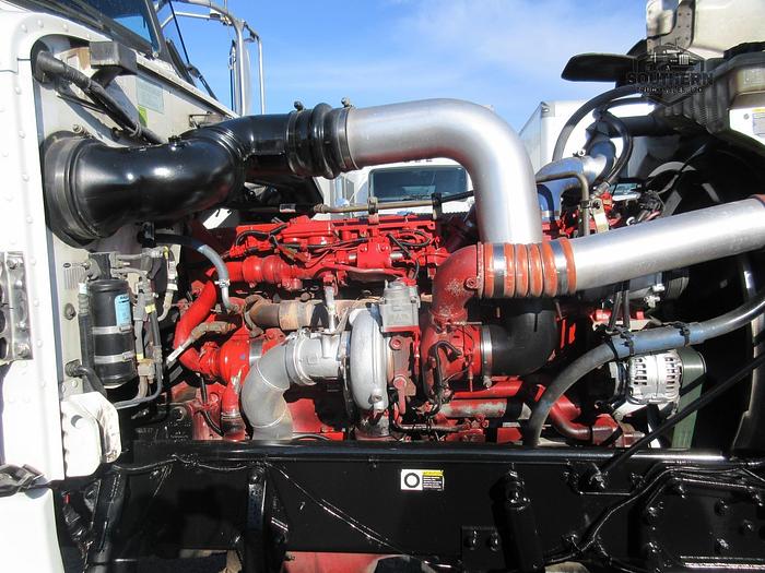 Used 2018 PETERBILT 389