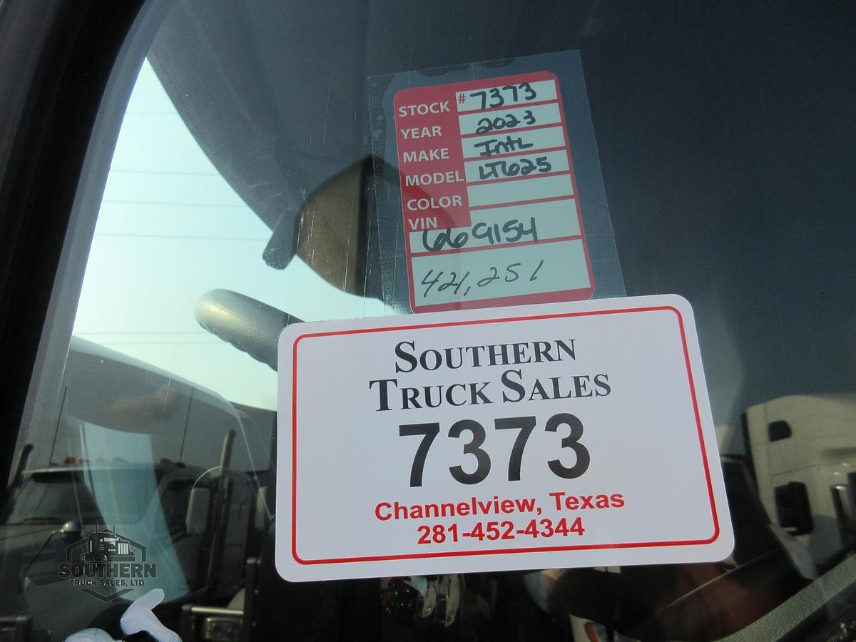 Used 2023 INTERNATIONAL LT