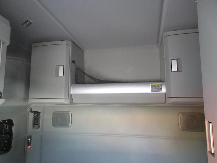 Used 2021 KENWORTH T880