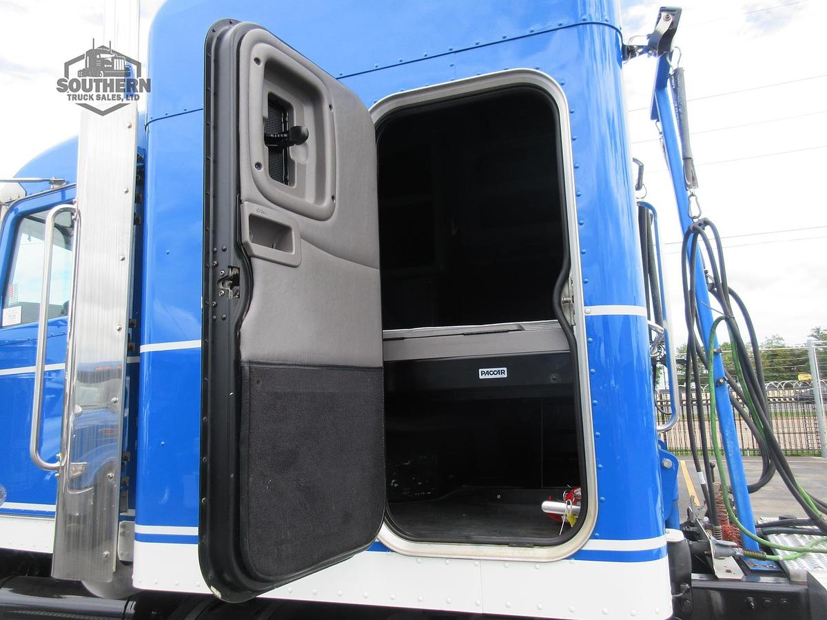 Used 2019 PETERBILT 389