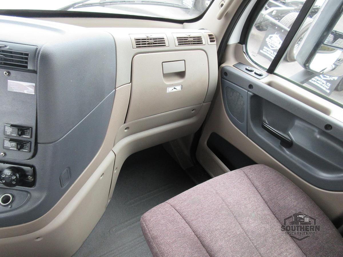 Used 2020 FREIGHTLINER CASCADIA 125