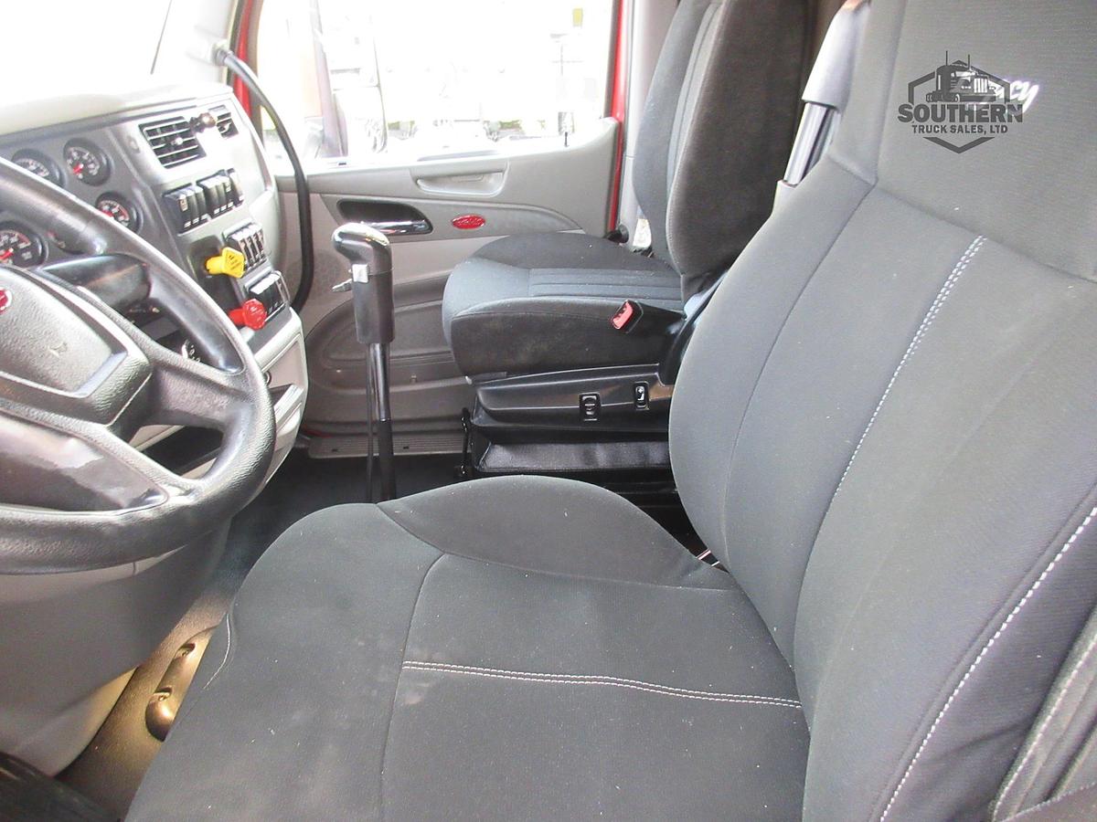 Used 2021 PETERBILT 567