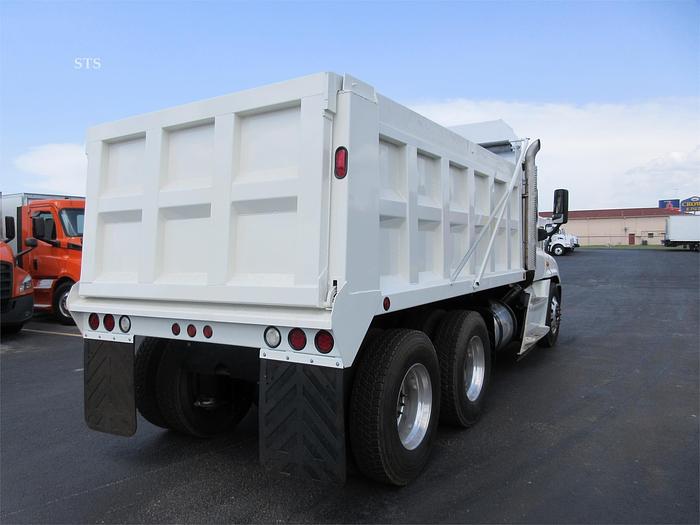 Used 2017 FREIGHTLINER CASCADIA 125