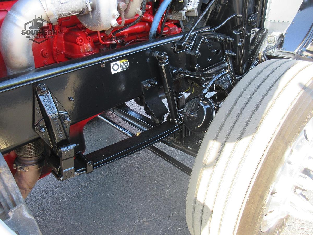 Used 2020 PETERBILT 389