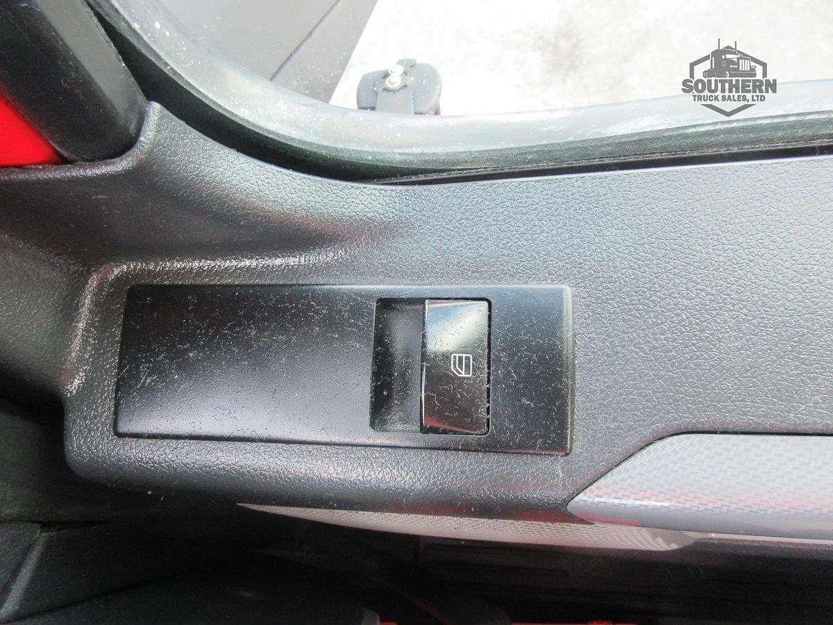 Used 2020 FREIGHTLINER CASCADIA 126