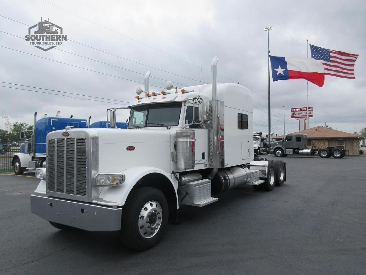 Used 2018 PETERBILT 389