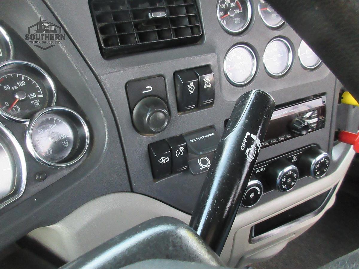 Used 2020 PETERBILT 567