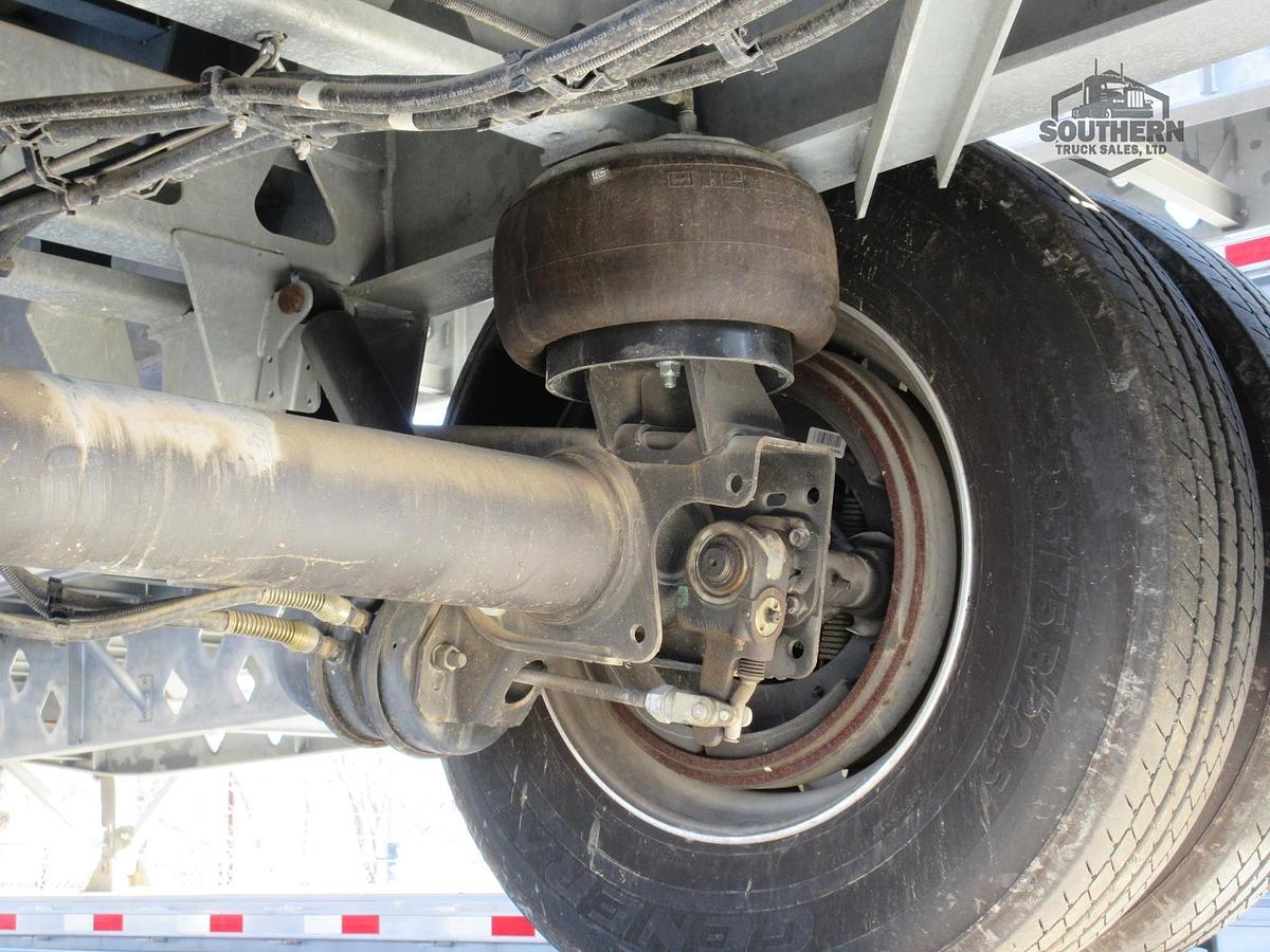 Used 2023 HYUNDAI 48 ft x 102 in