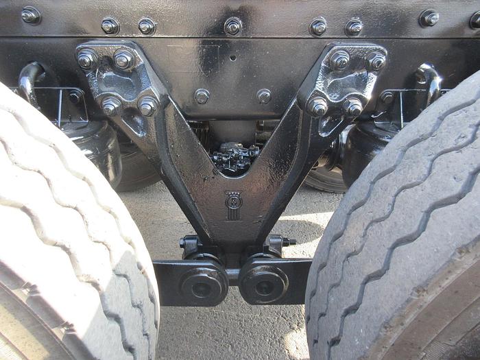 Used 2021 KENWORTH T880