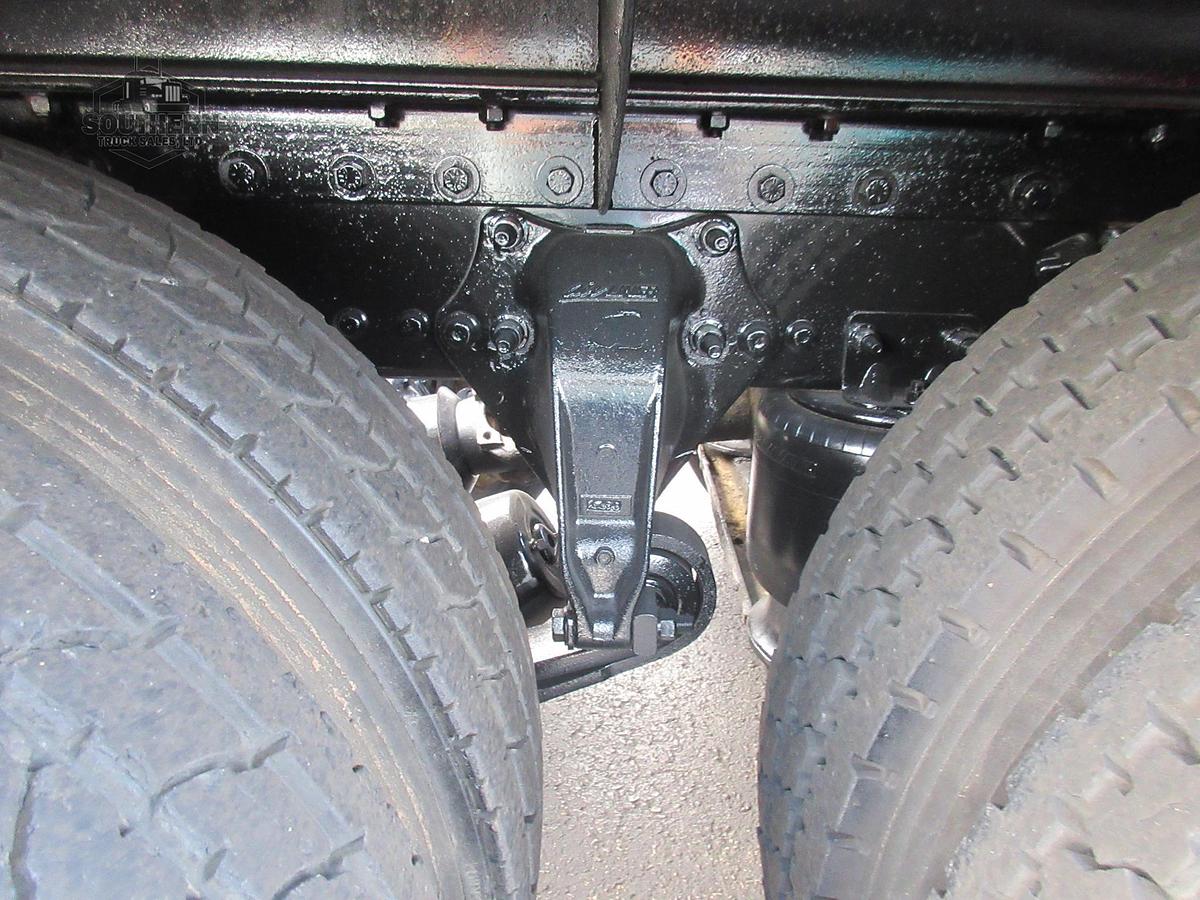 Used 2018 FREIGHTLINER CORONADO 122 SD