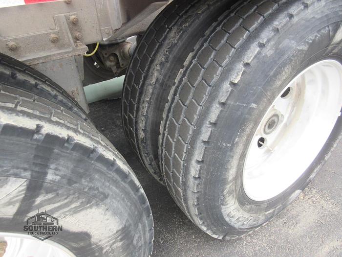 Used 2011 HEIL 42 ft