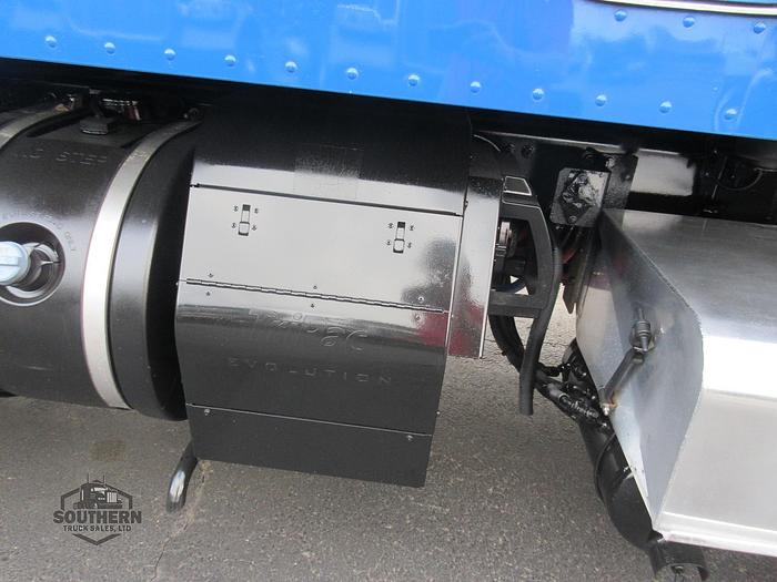Used 2018 PETERBILT 567
