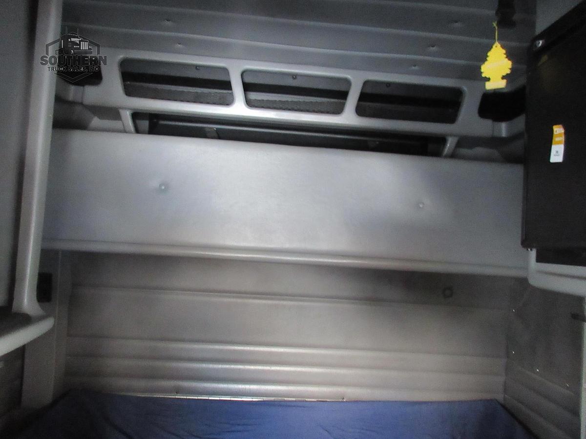 Used 2019 PETERBILT 389