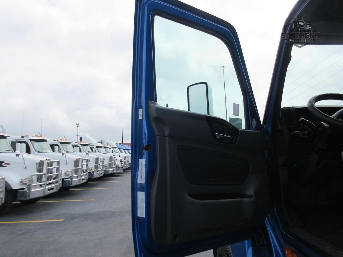 Used 2021 INTERNATIONAL LT