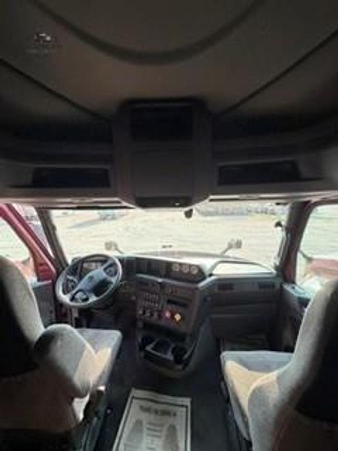 Used 2023 INTERNATIONAL LT