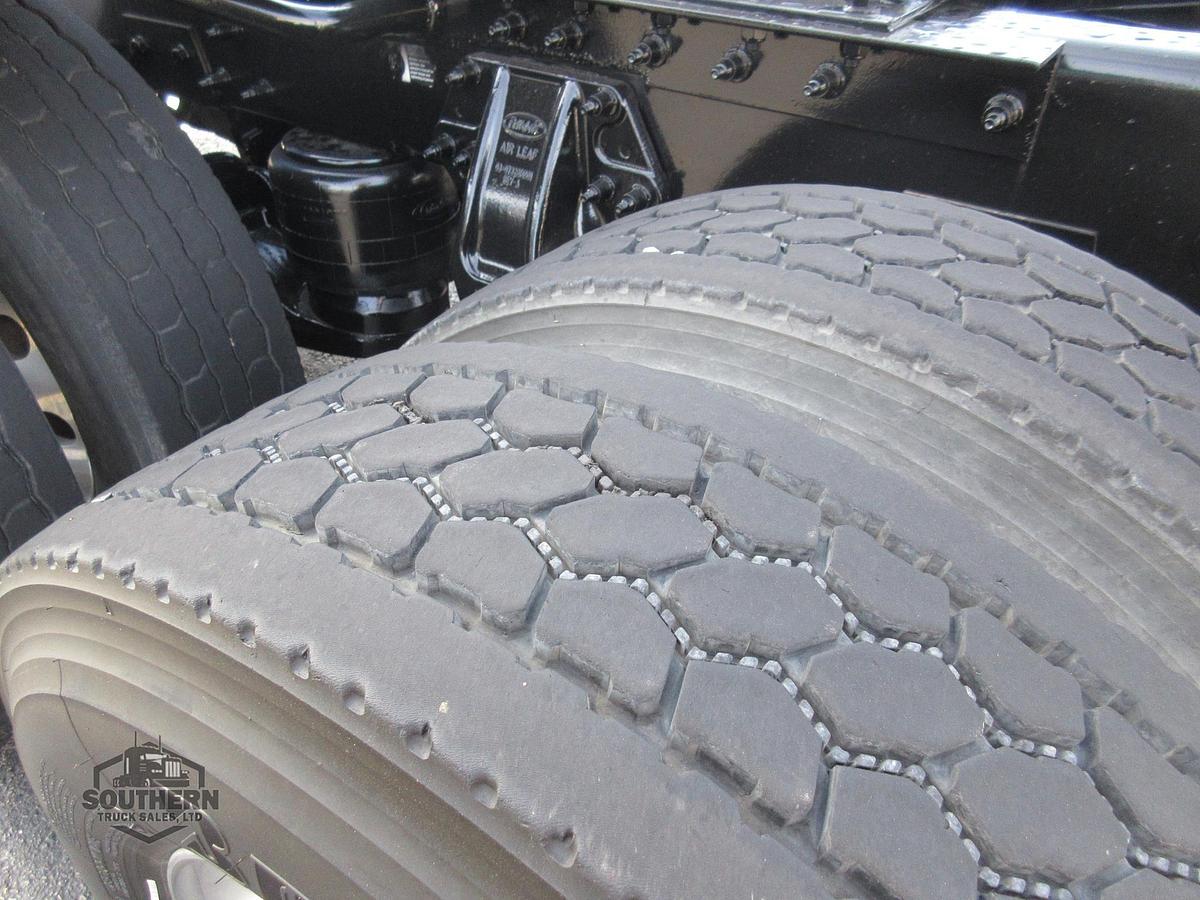 Used 2019 PETERBILT 389