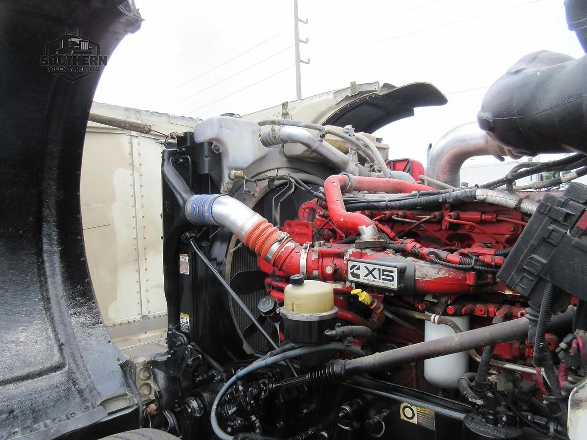 Used 2018 PETERBILT 389