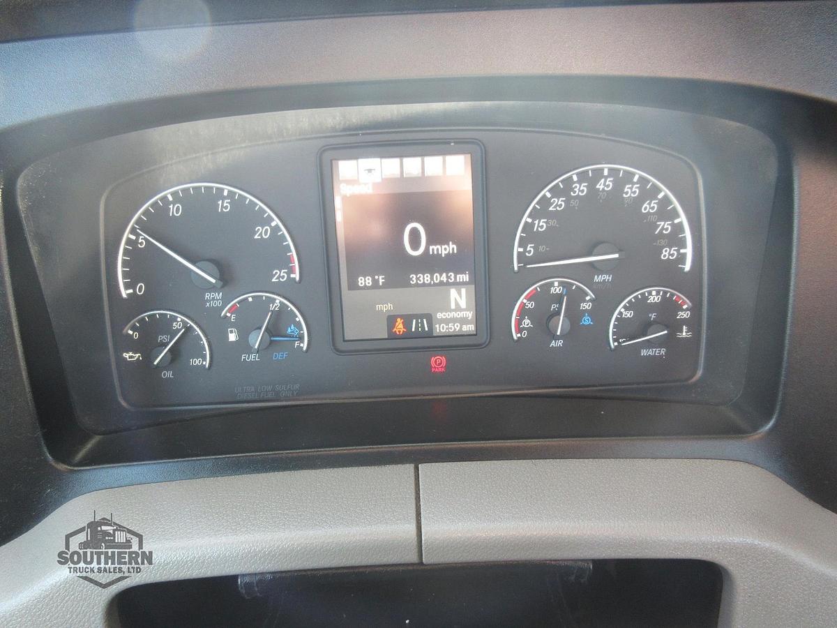 Used 2020 FREIGHTLINER CASCADIA 126