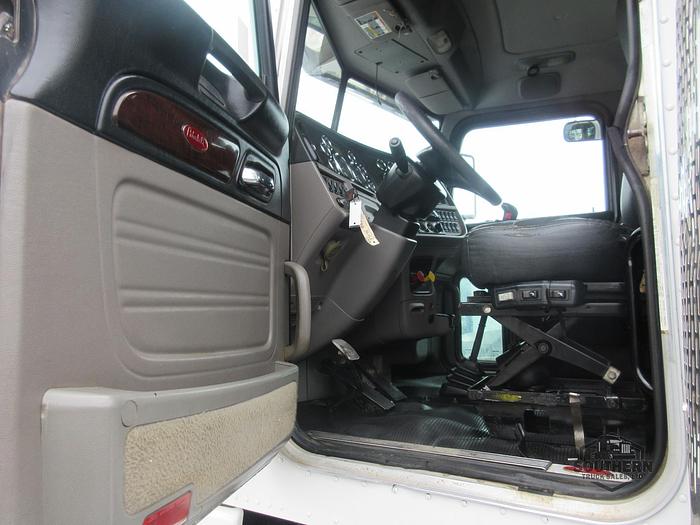 Used 2019 PETERBILT 389