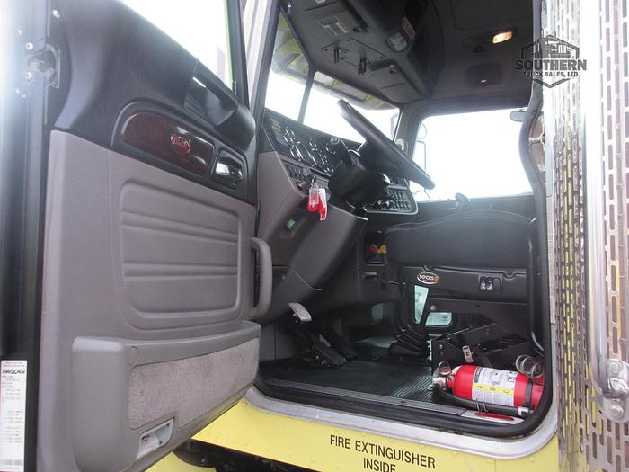 Used 2017 PETERBILT 367