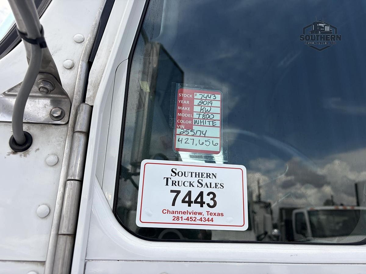 Used 2019 KENWORTH T800