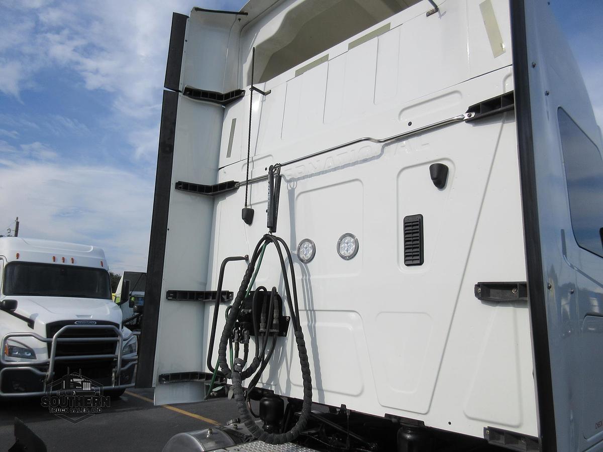 Used 2020 INTERNATIONAL LT