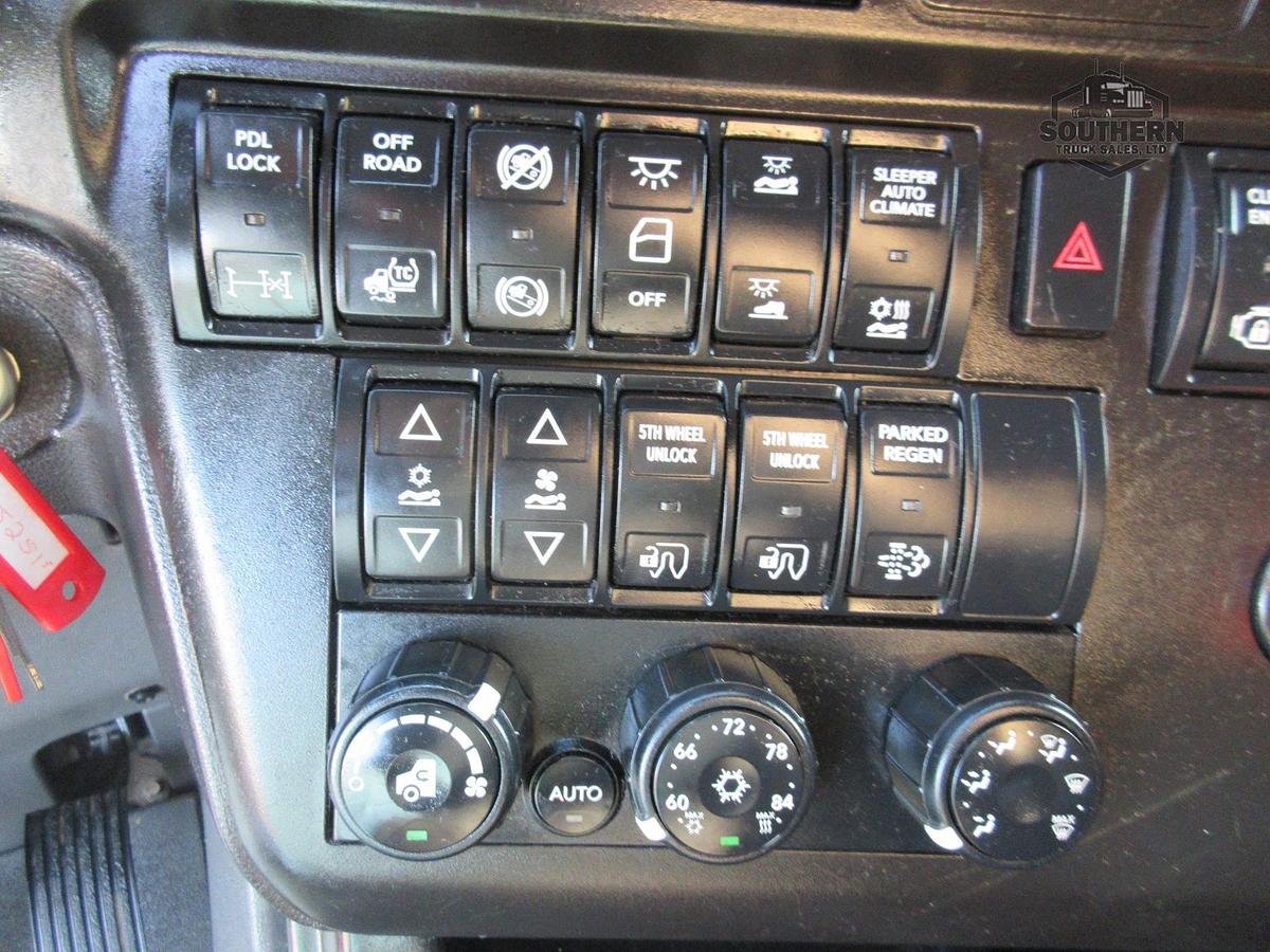 Used 2021 INTERNATIONAL LT