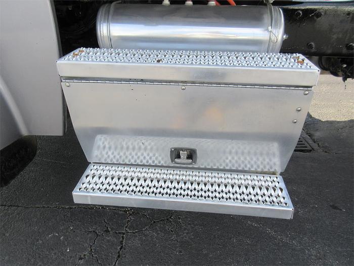 Used 2019 PETERBILT 567