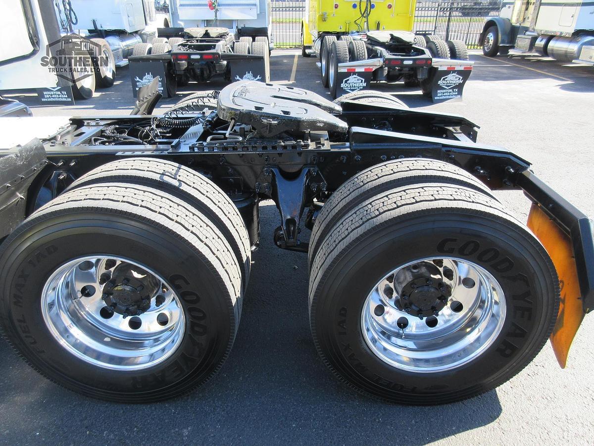 Used 2021 INTERNATIONAL LT