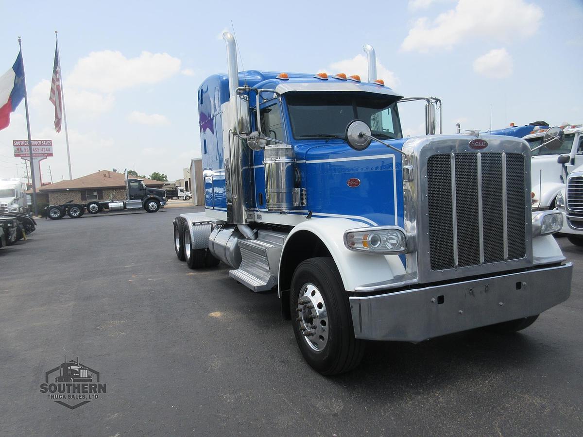 Used 2019 PETERBILT 389