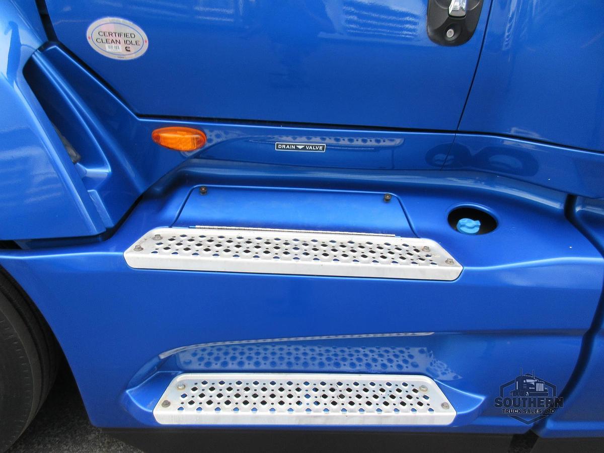 Used 2021 INTERNATIONAL LT