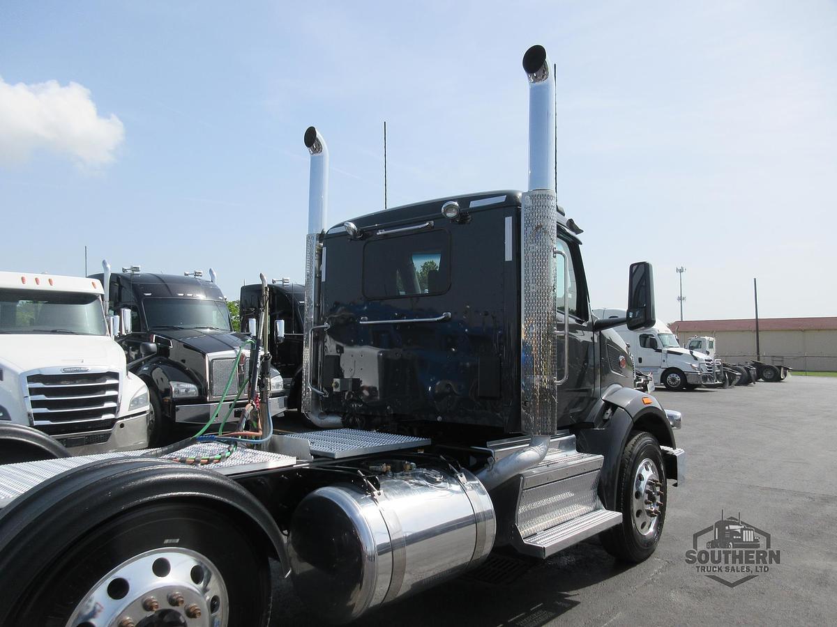 Used 2025 PETERBILT 567