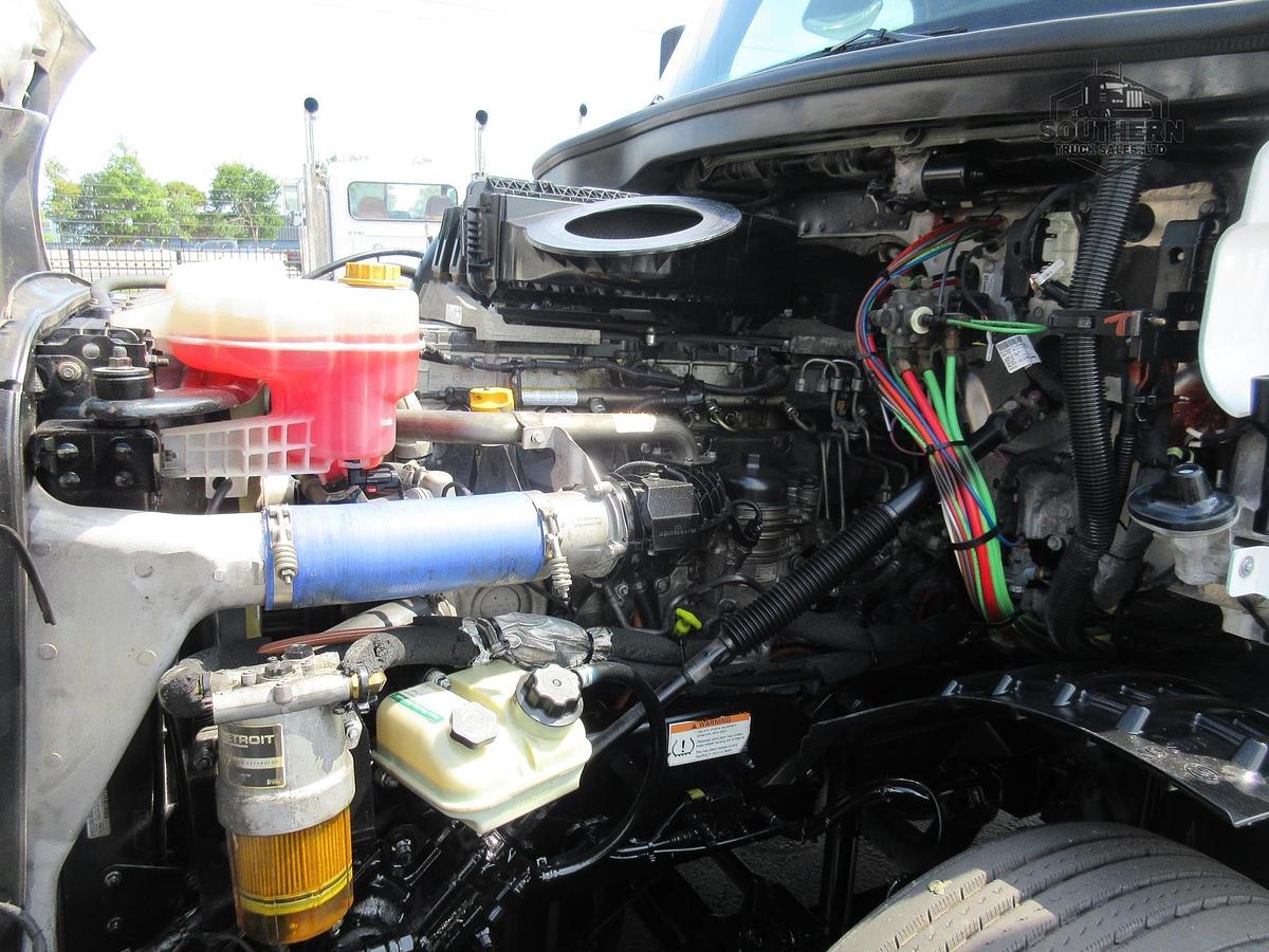 Used 2020 FREIGHTLINER CASCADIA 126