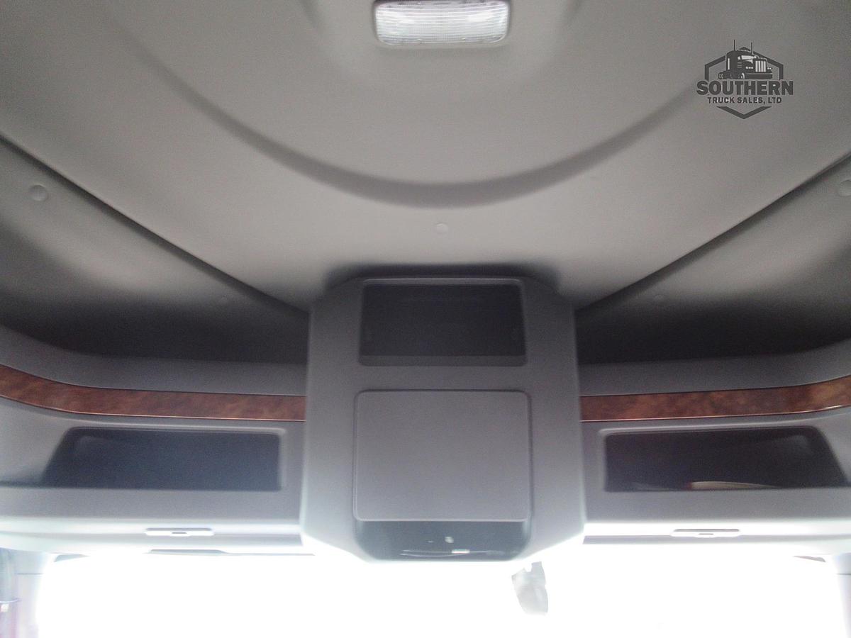 Used 2021 INTERNATIONAL LT