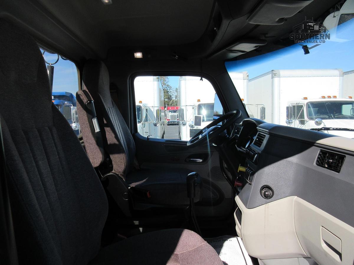Used 2019 PETERBILT 567