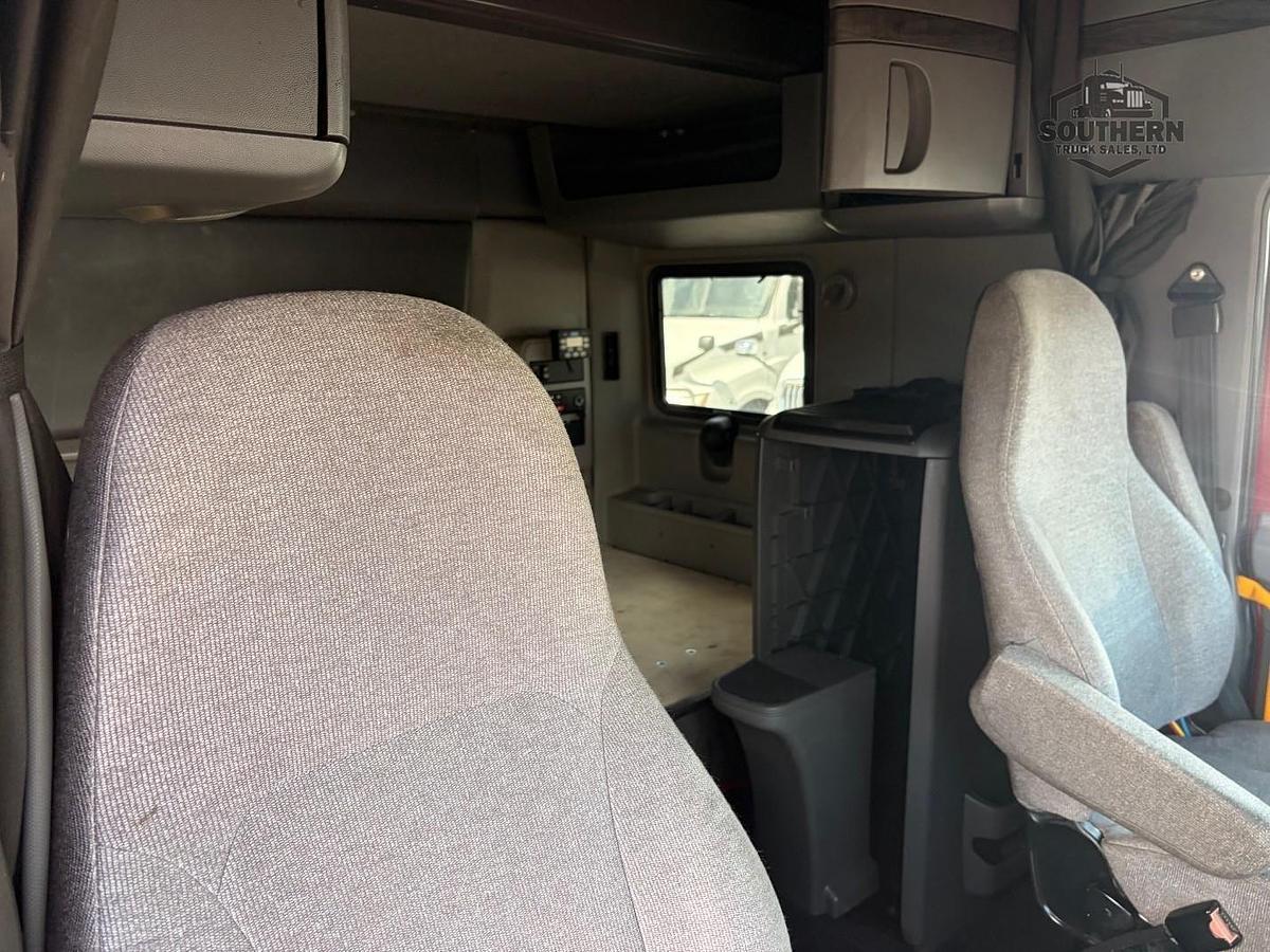 Used 2023 INTERNATIONAL LT