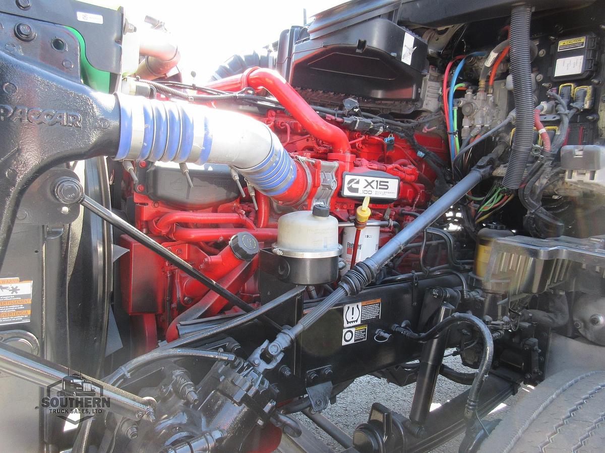 Used 2020 PETERBILT 567