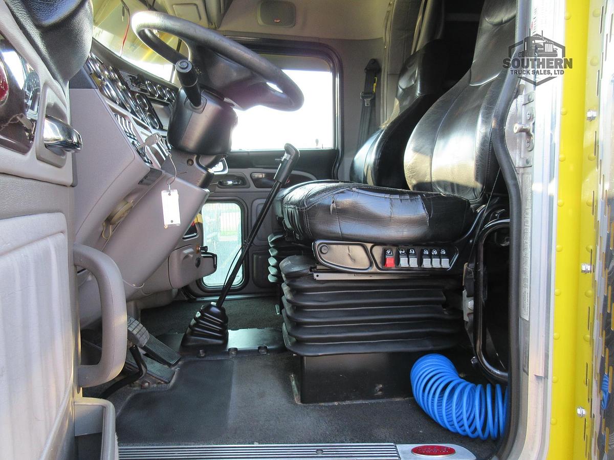 Used 2019 PETERBILT 389