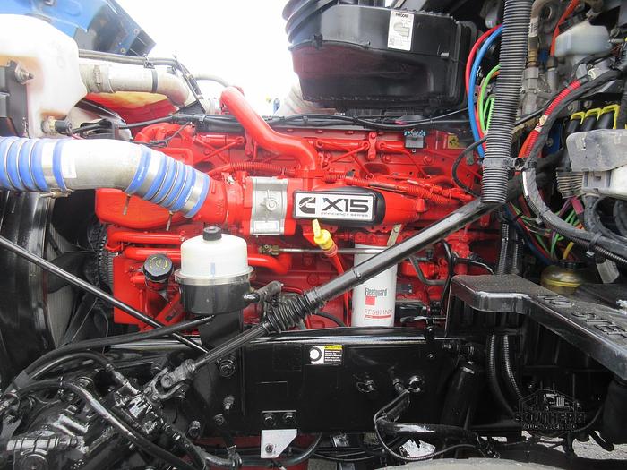 Used 2020 PETERBILT 567