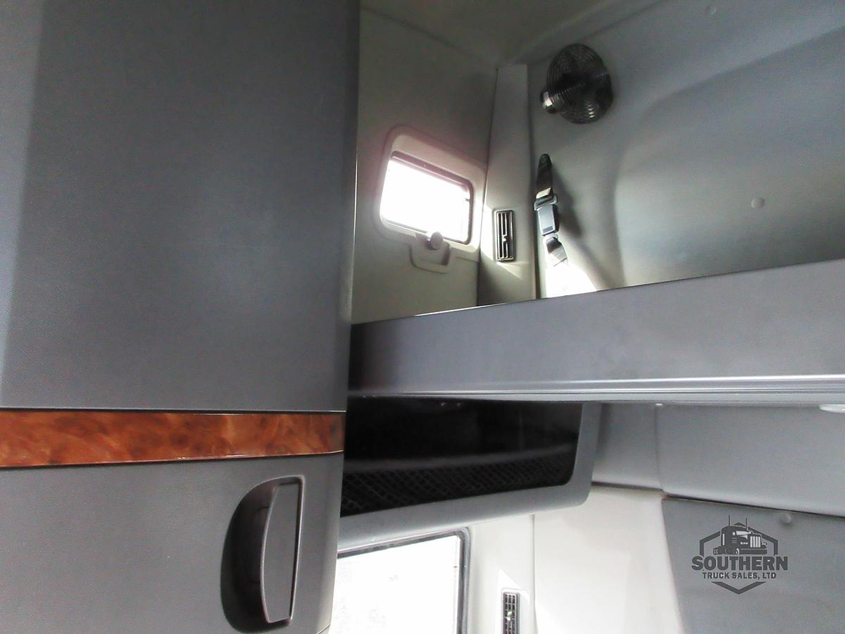 Used 2021 INTERNATIONAL LT