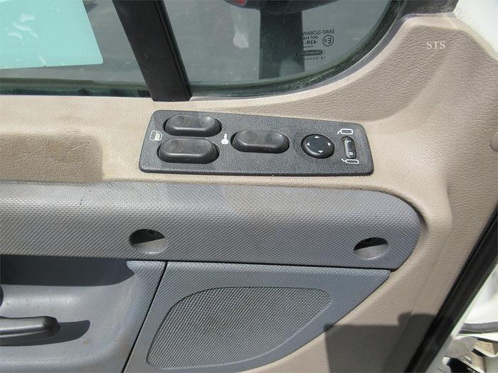 Used 2017 FREIGHTLINER CASCADIA 125