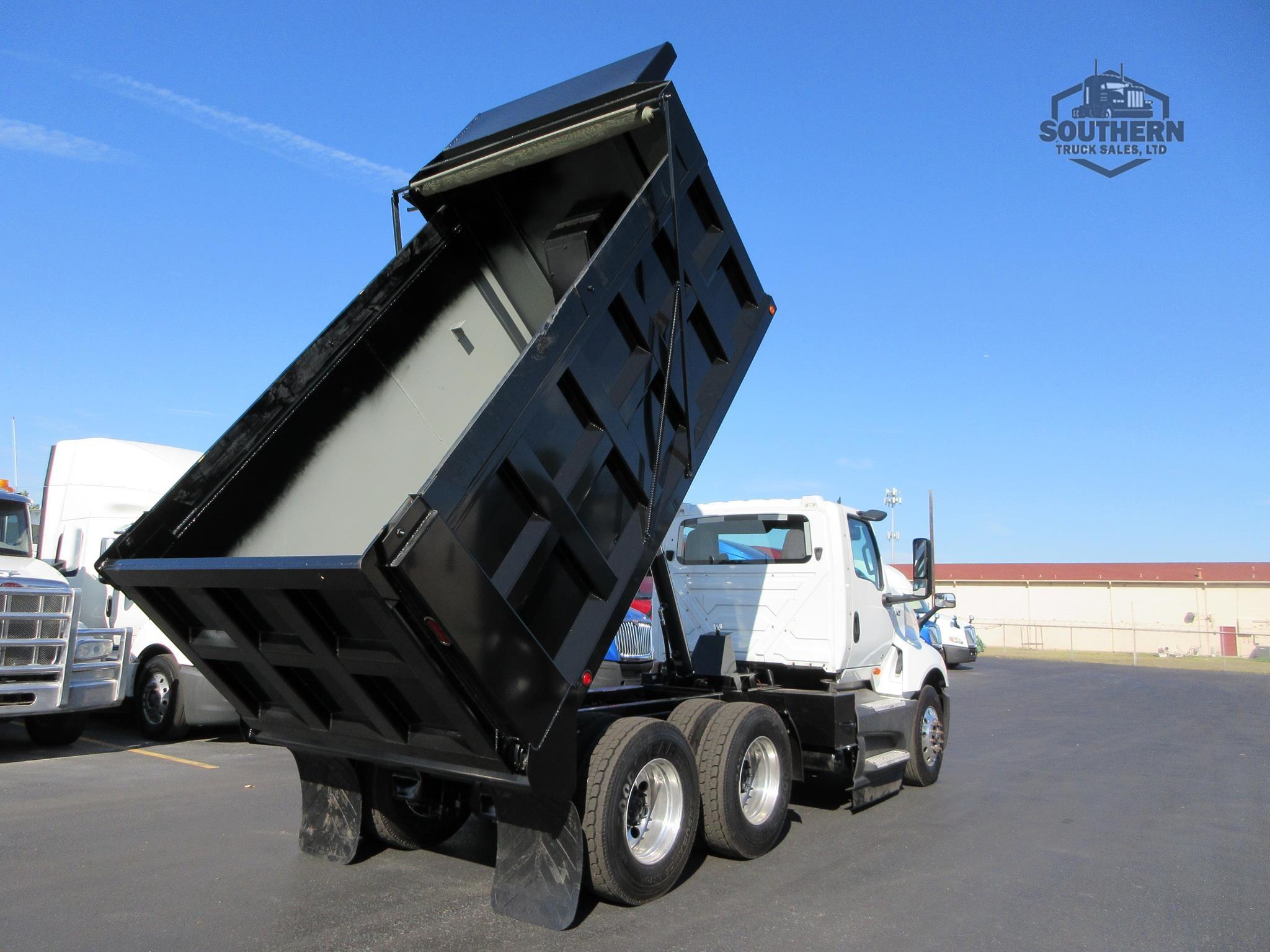 Used 2022 INTERNATIONAL LT