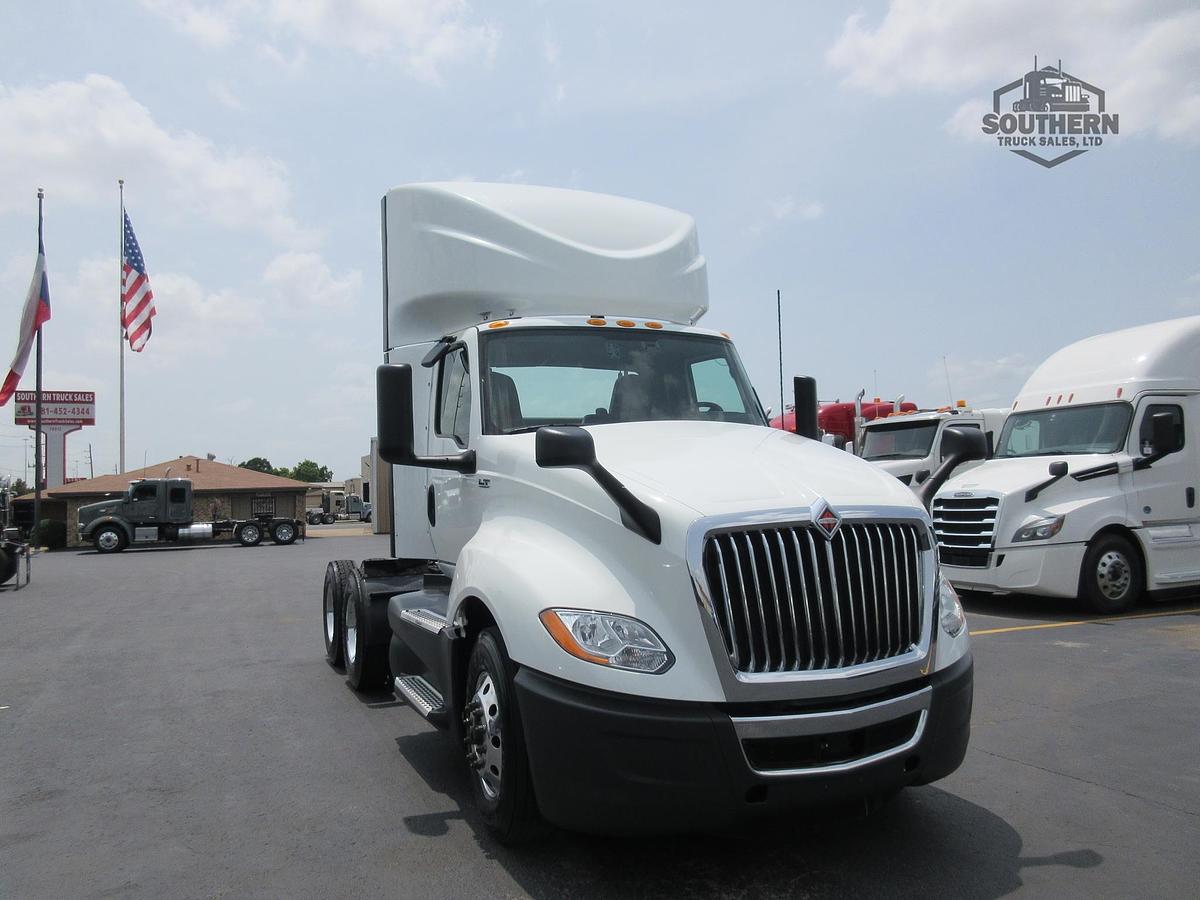 Used 2021 INTERNATIONAL LT