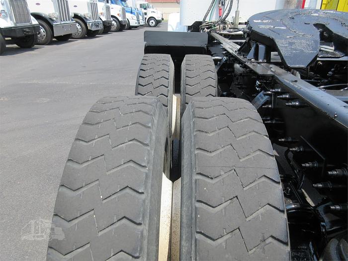 Used 2016 PETERBILT 365